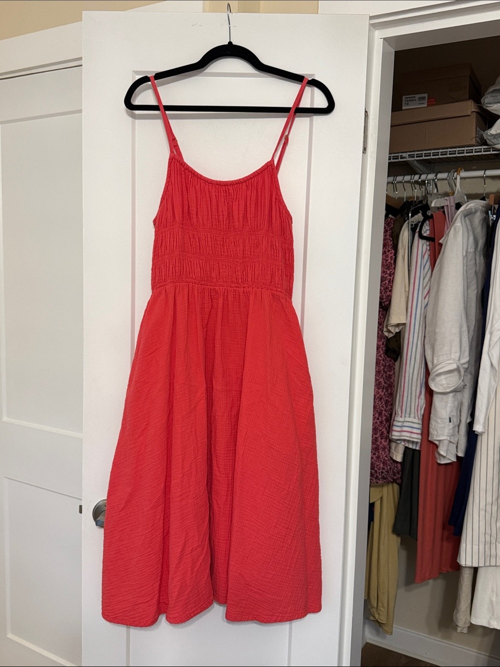 Vineyard Vines Coral Smocked Gauze Sundress Adjustable Straps 100% Cotton Dress